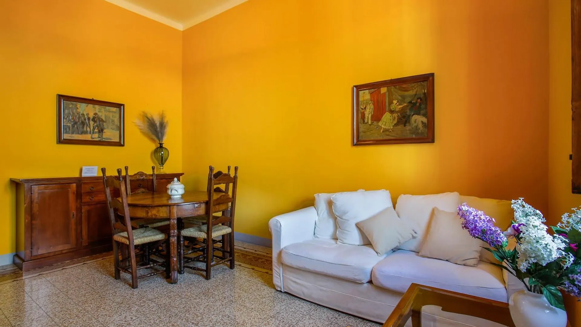 Residenza Augusta Apartment Lucca