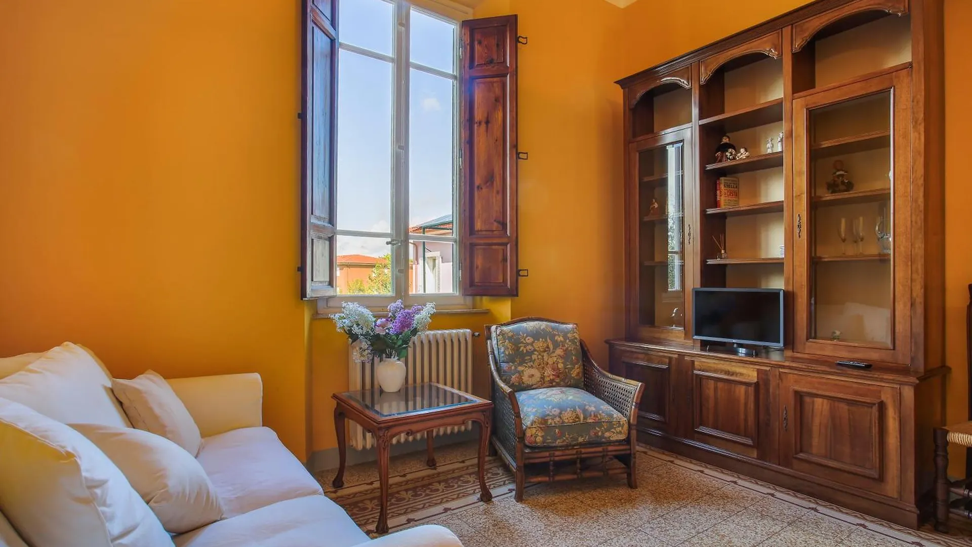 Residenza Augusta Apartment Lucca