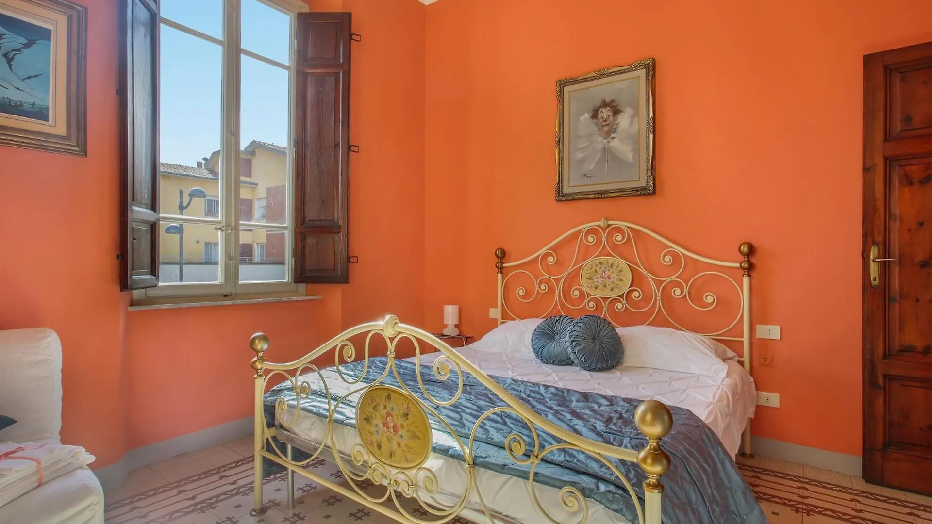 Residenza Augusta Apartment Lucca Italy
